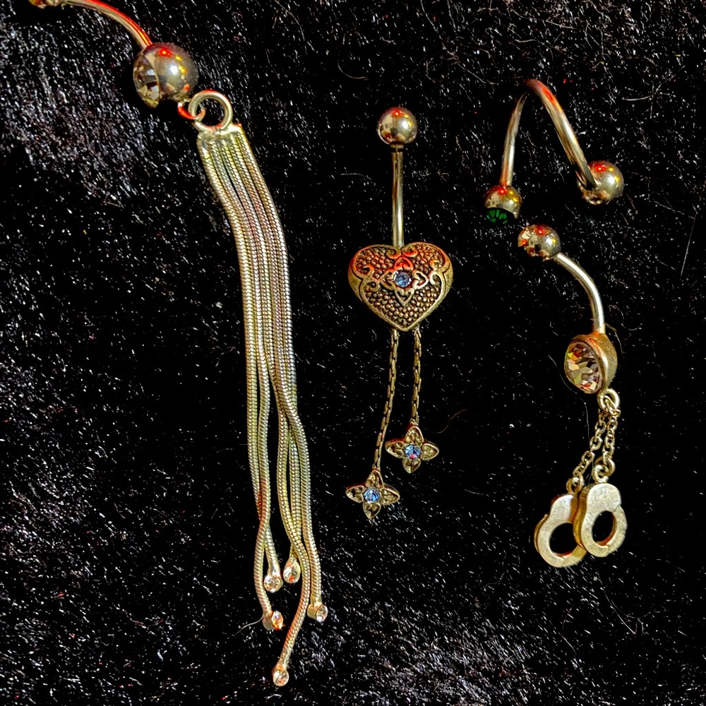 4 Navel or Ear Rings - Gauge 16
